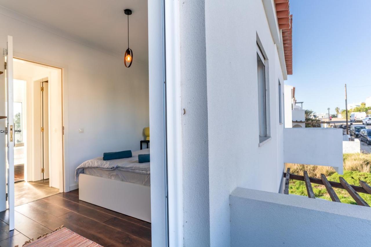 Beach House Clerigo - 2 Unique Apartments Aljezur Esterno foto
