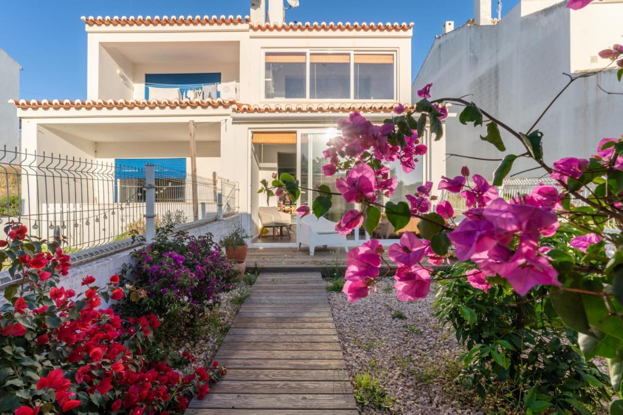 Beach House Clerigo - 2 Unique Apartments Aljezur Esterno foto