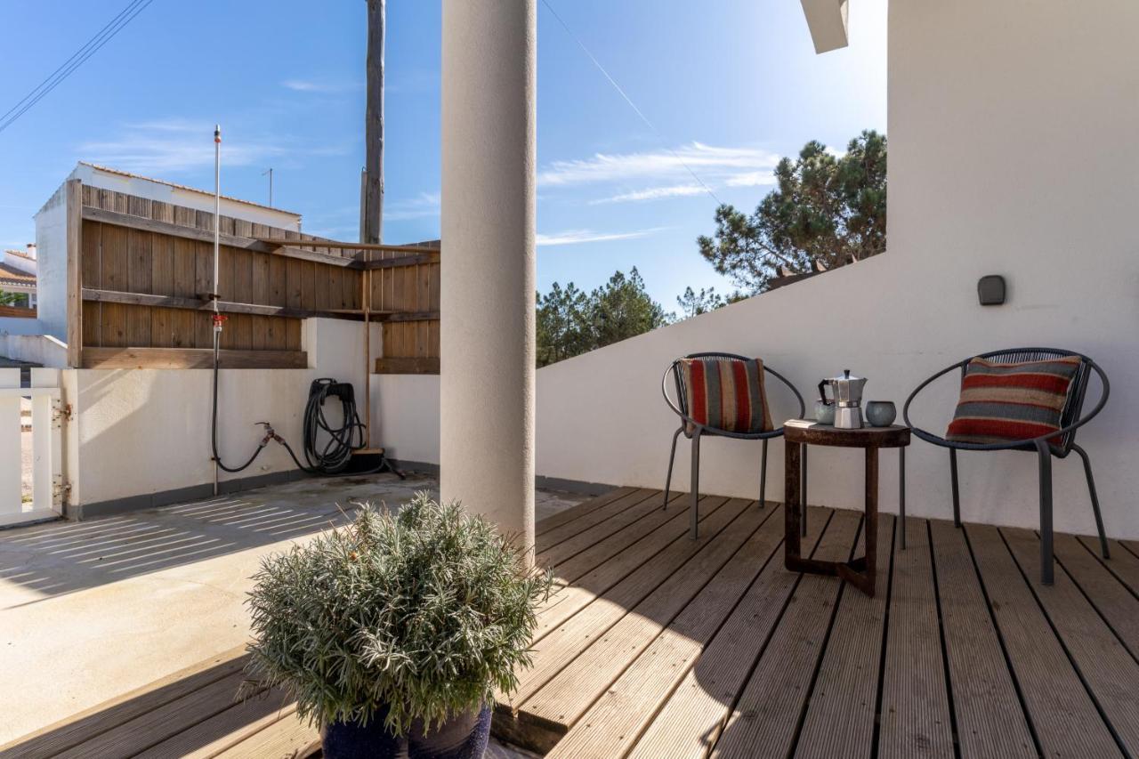 Beach House Clerigo - 2 Unique Apartments Aljezur Esterno foto