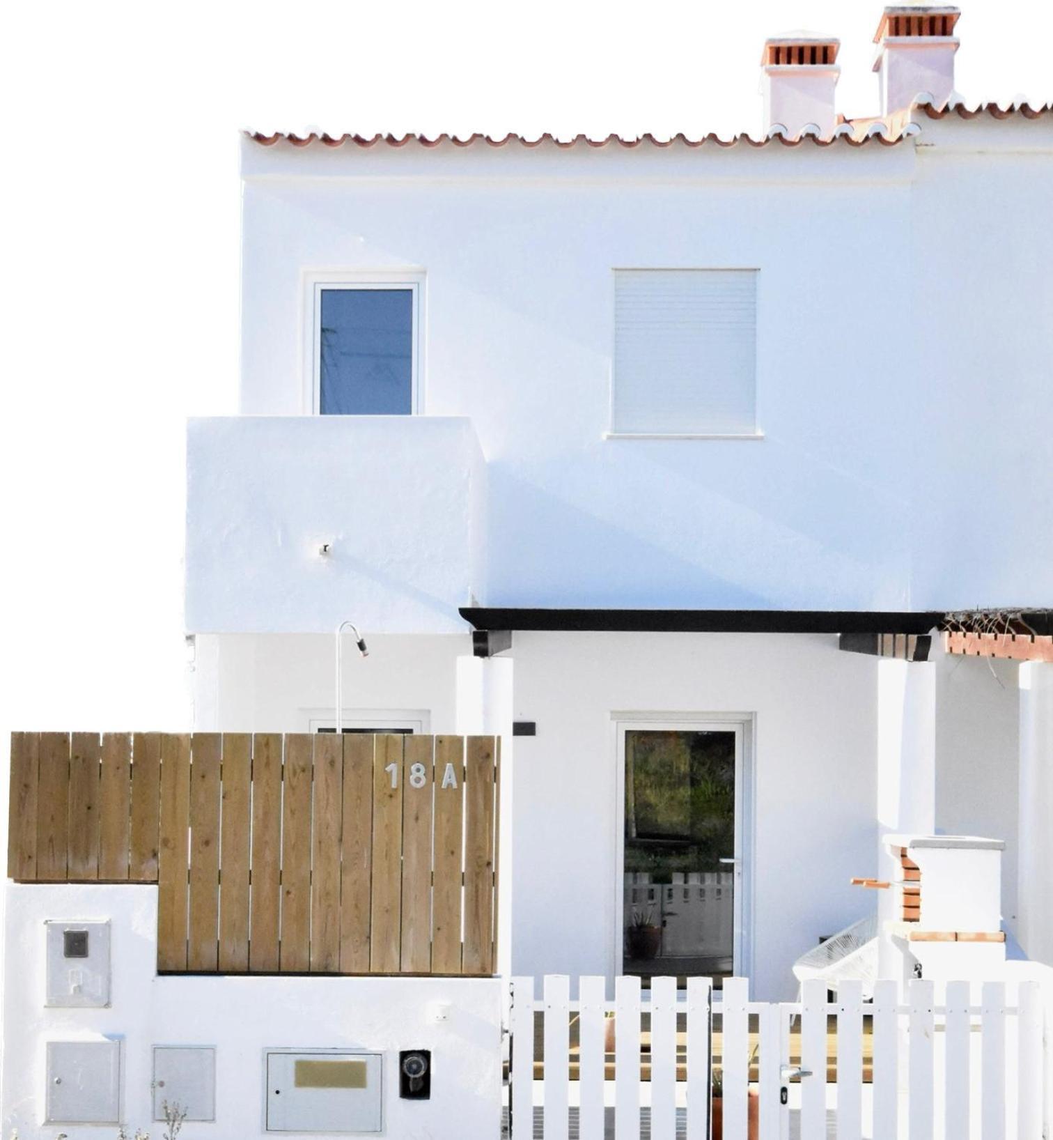 Beach House Clerigo - 2 Unique Apartments Aljezur Esterno foto